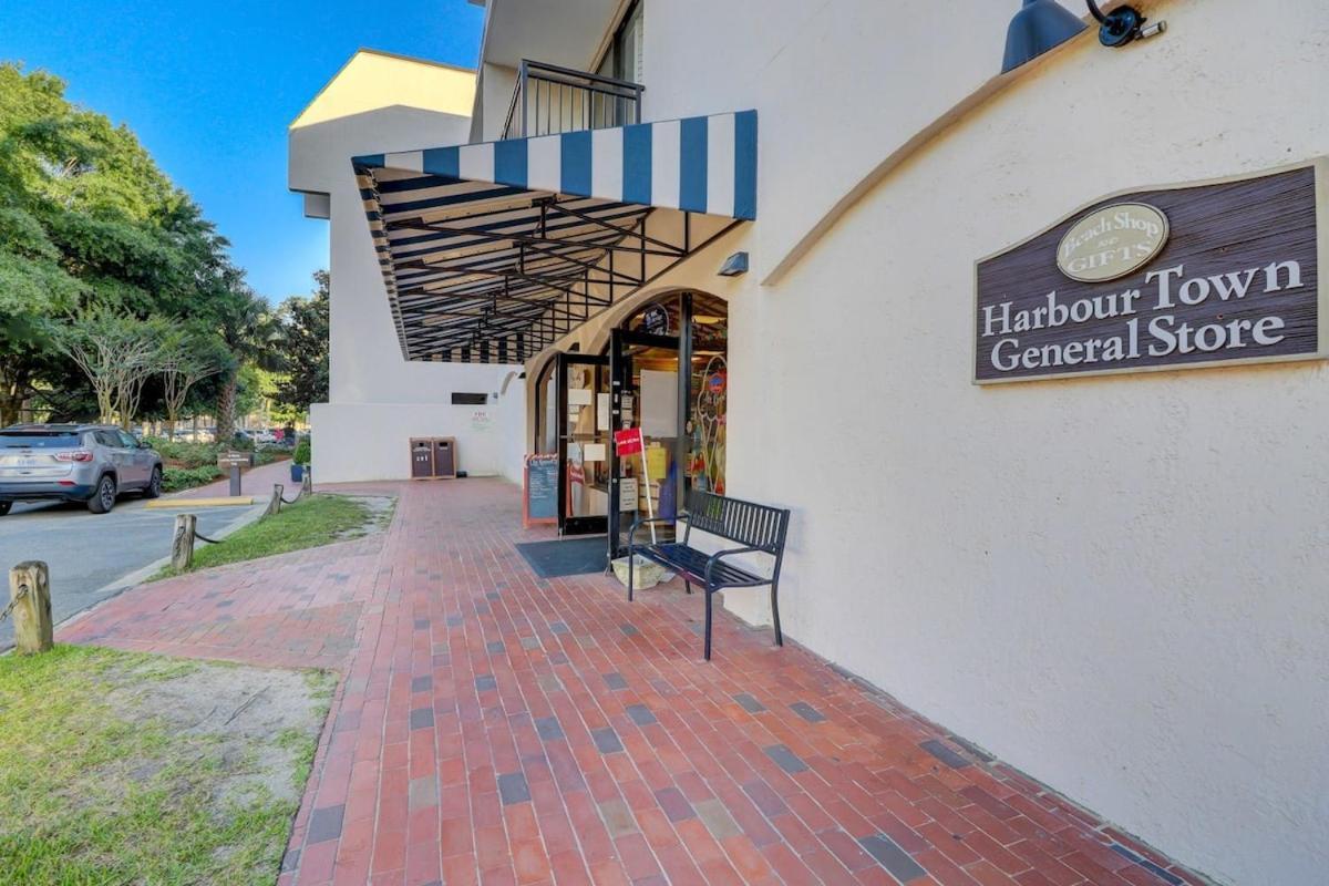 Fraser'S Folly - Updated Harbour Town Villa ヒルトンヘッドアイランド エクステリア 写真